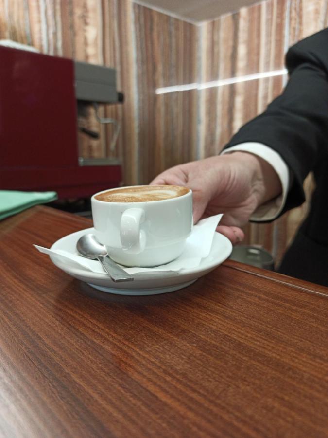 Hotel Primavera Dell'Etna Дзаферана Етнеа Екстериор снимка